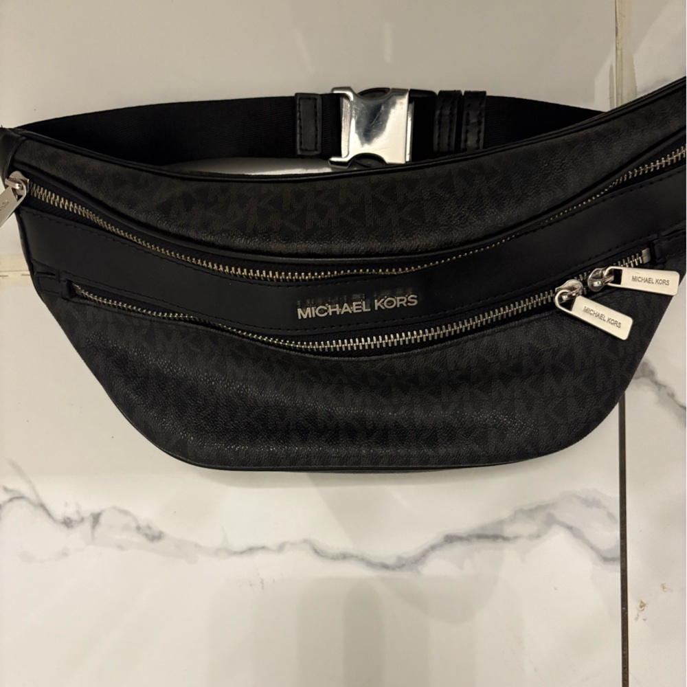 Michael Kors Black and Silver Travel Bag